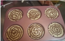 拉花纸杯蛋糕