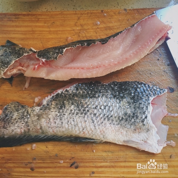 怎么简单的做在家也能做的酸菜鱼?