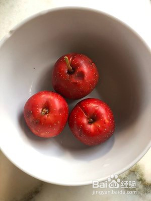 怎么做美味的酸甜开胃炒红果