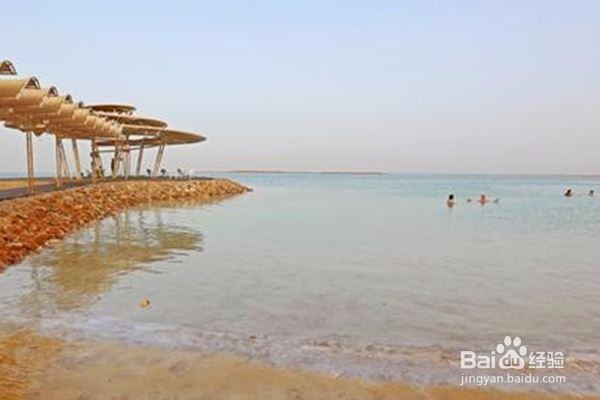 死海不死,尽是浪漫的漂浮