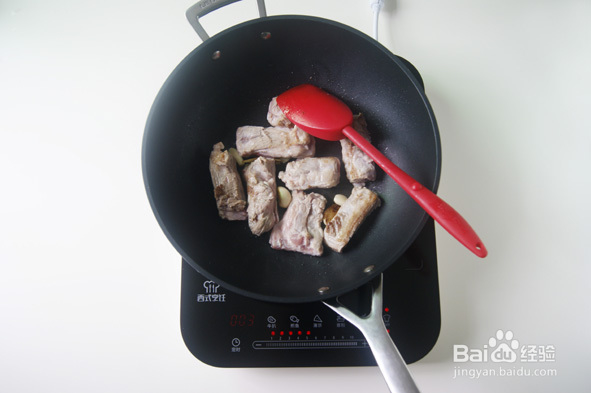 我给姐姐做煲仔饭