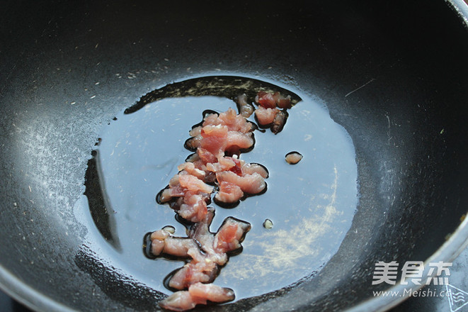 肉粒娃娃菜的做法