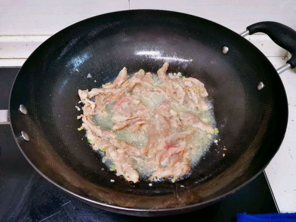 日式肥牛拌饭，好吃到一粒米饭都不剩~