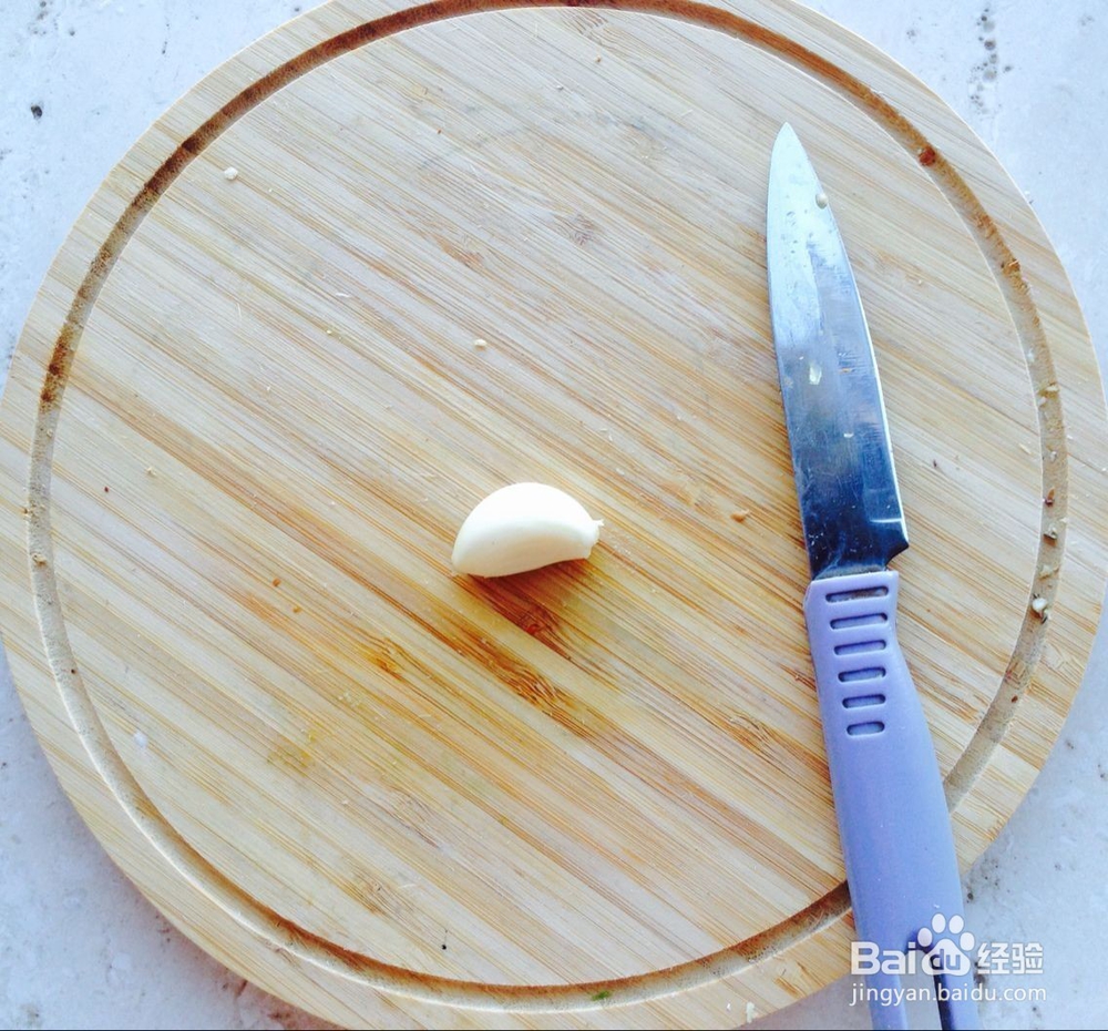 怎样做凉拌杭椒土豆粉呢？