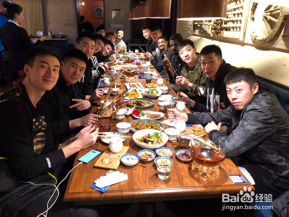 如何让自己在朋友圈内不被讨厌？