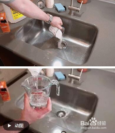 下水道堵了,她随手丢进两块药片就疏通了!