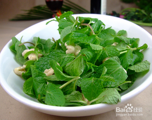 去眼袋的小窍门