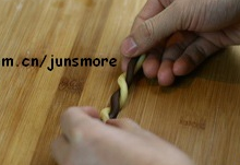 双色黄油圈圈饼