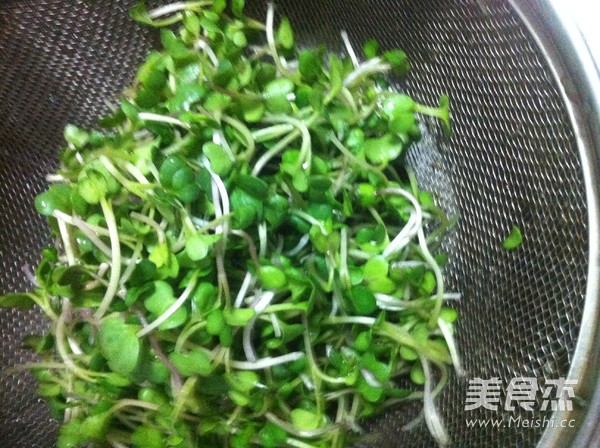 鸡丝萝卜苗的做法