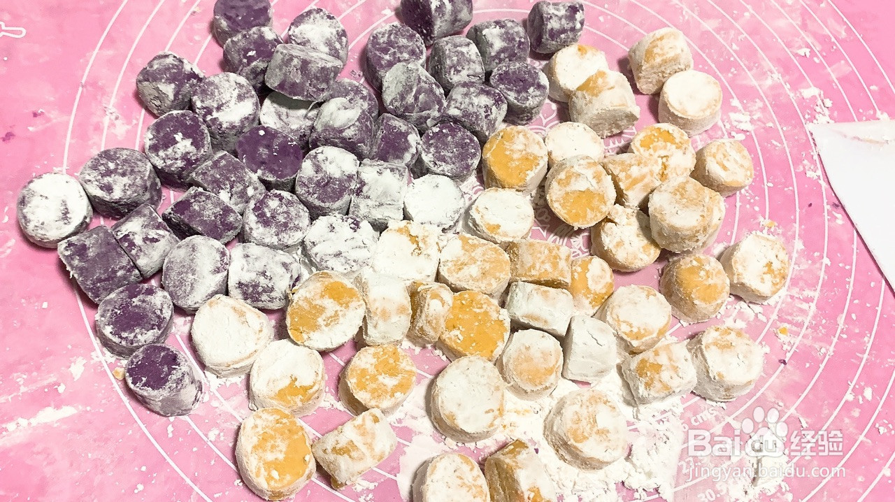 家庭版烧仙草奶茶的做法