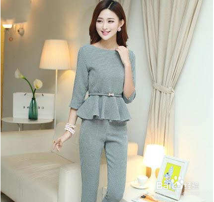 教你怎样搭配女生衣服