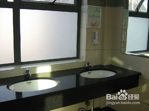 教你怎么正确的上公共厕所?