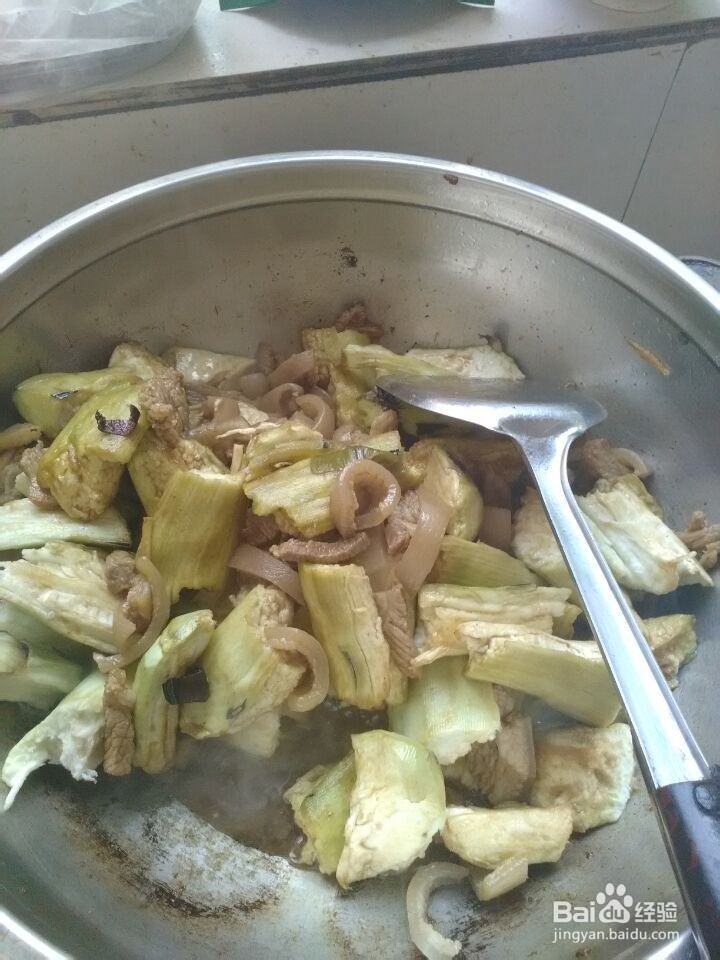 家常小菜:茄子炒肉