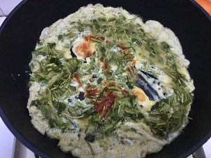 香椿煎鸡蛋的做法