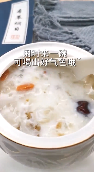 桃胶牛奶怎么做?