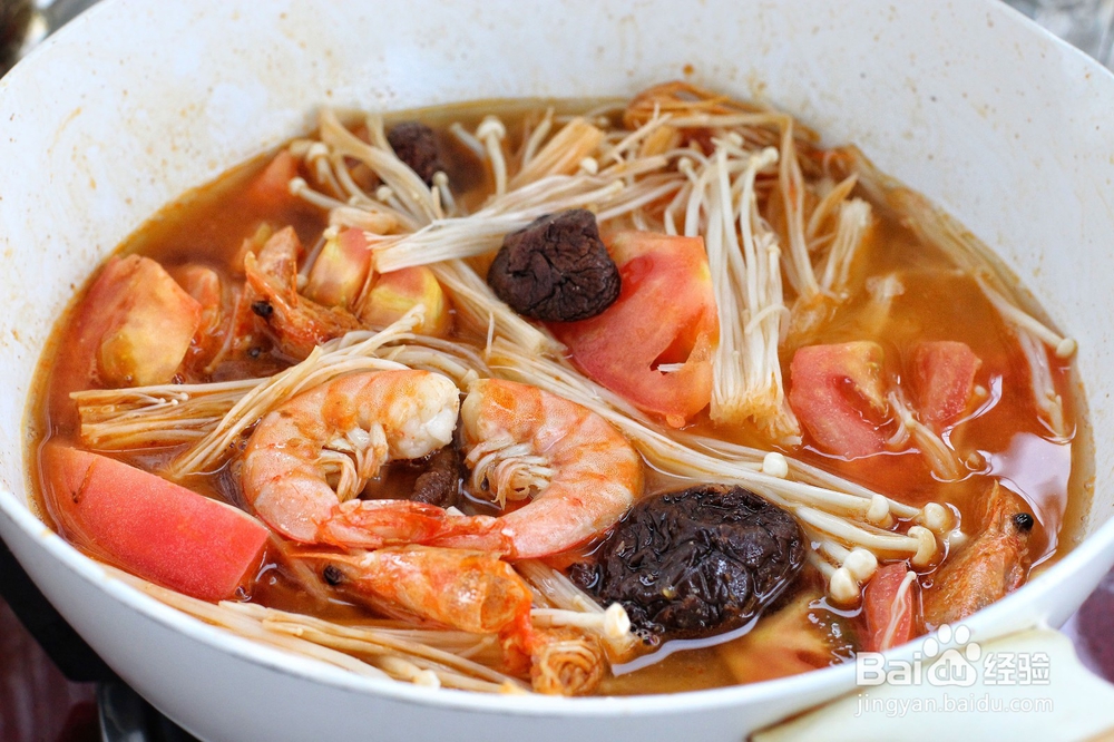 暖胃蔬菜大虾豆腐汤