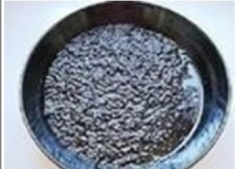 黑米红枣滋补粥的做法