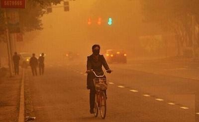 如何在沙尘暴天气保护自己？