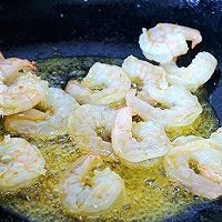 如何制作虾仁炒西兰花