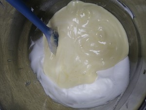 怎么做草莓抱抱蛋糕卷