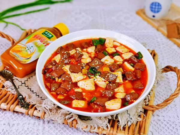 香辣鸭血烩豆腐