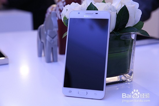 三星Galaxy C9 Pro:有意义的创新+满满的诚意