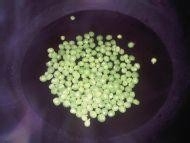 杏鲍菇豌豆烧鸡蛋