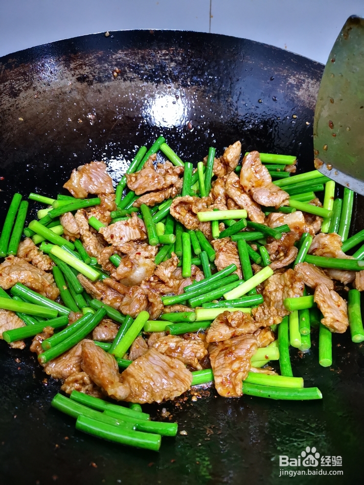 毫无压力做蒜苔炒肉