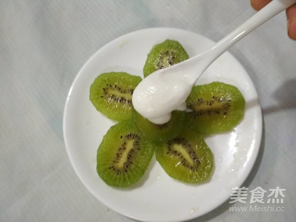 奇异果酸奶的做法