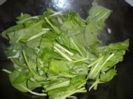 减肥食谱汤菜蛋皮汤的做法