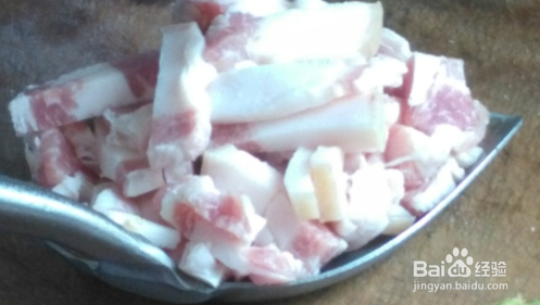 怎么做一道美味的杏鲍菇炒肉