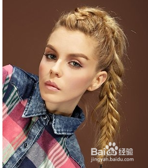 如何编辫子 麻花辫 四份 四股麻花辫