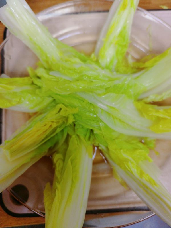 肉末粉丝娃娃菜