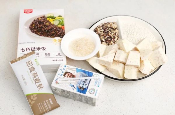 鲜芋牛奶糙米露