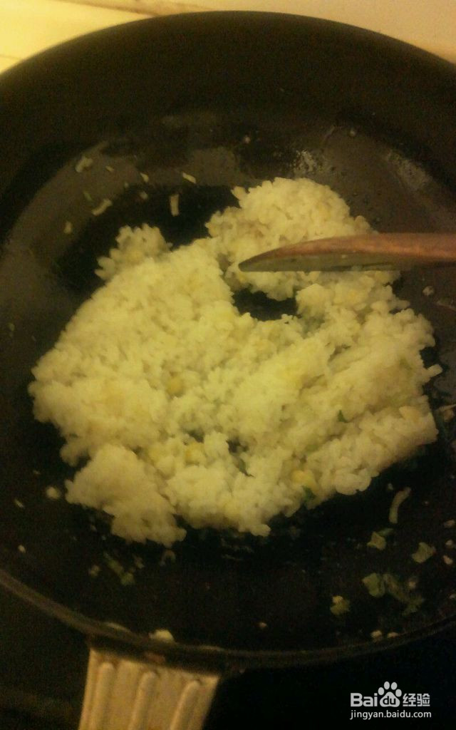 鸡蛋炒饭的做法