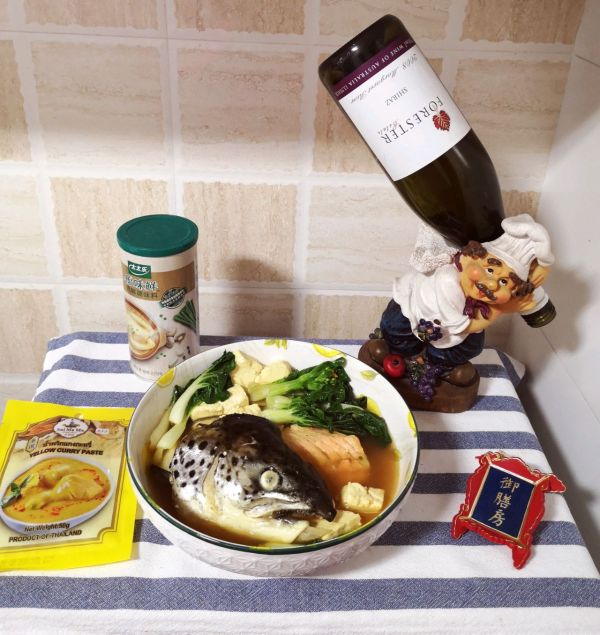 咖喱鱼头豆腐煲