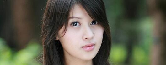 如何利用PS给MM美容增大眼睛