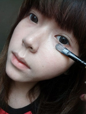 解析楚楚动人桃花眼妆&惹人怜爱咬唇妆