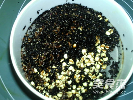 润肠三黑米糊