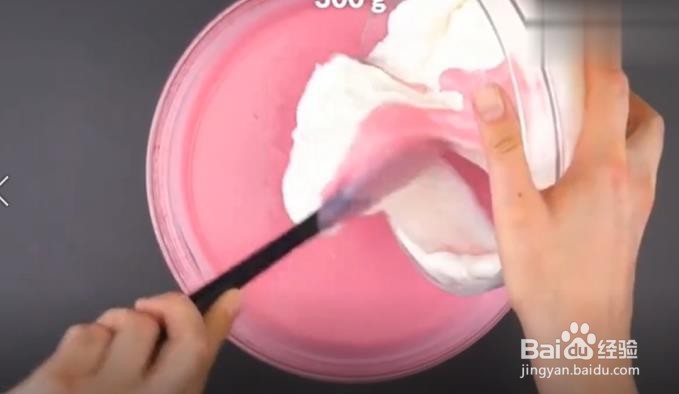 如何在家制作草莓蛋糕