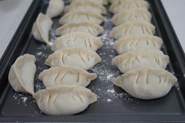 莲藕玉米芹菜肉饺子