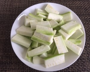 教你怎么做家常丝瓜炒鸡蛋