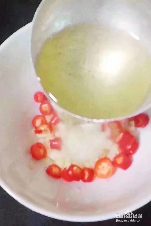 凉拌黄瓜金针菇