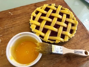 健康流心草莓派的做法