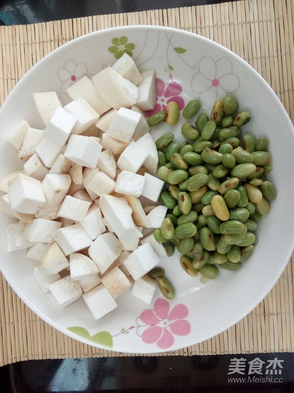 方火腿炒毛豆杂蔬