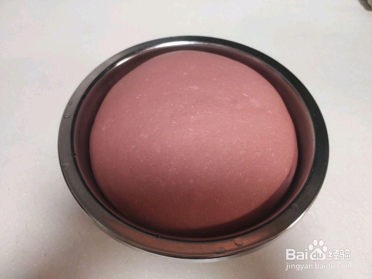 红红火火豆沙面包的做法