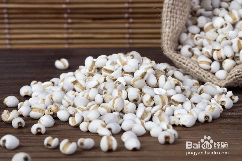 头发白了怎么变黑，让头发黑的好办法黑发的秘诀