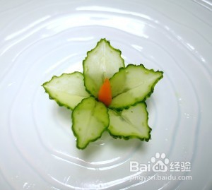 食补佳品黄瓜摆盘围边的做法