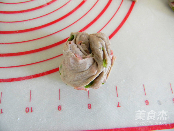 葱香火腿花卷