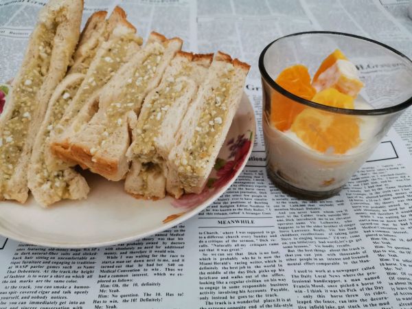 鸡蛋土豆泥三明治